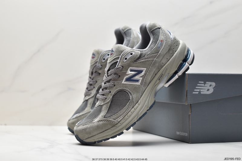 New Balance Sneakers